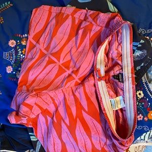 Patagonia Baggies- Banana Leaf